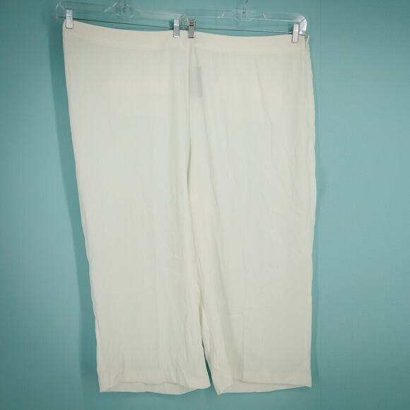 Eloquii Plus Size 28 White Wide Straight Leg Button Zip Closure Dress Pants NEW - Picture 1 of 7